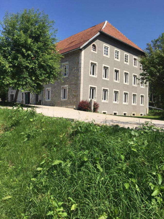 Ferienwohnung Domaine De Malpas Villers-le-Lac Exterior foto